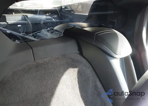 2023 Chevrolet Corvette Stingray Rwd 1Lt from USA, damaged, VIN 1G1YA2D40P5129077